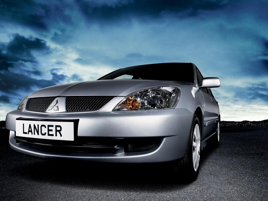  Mitsubishi Lancer 2005 года  (фото 9 из 13)